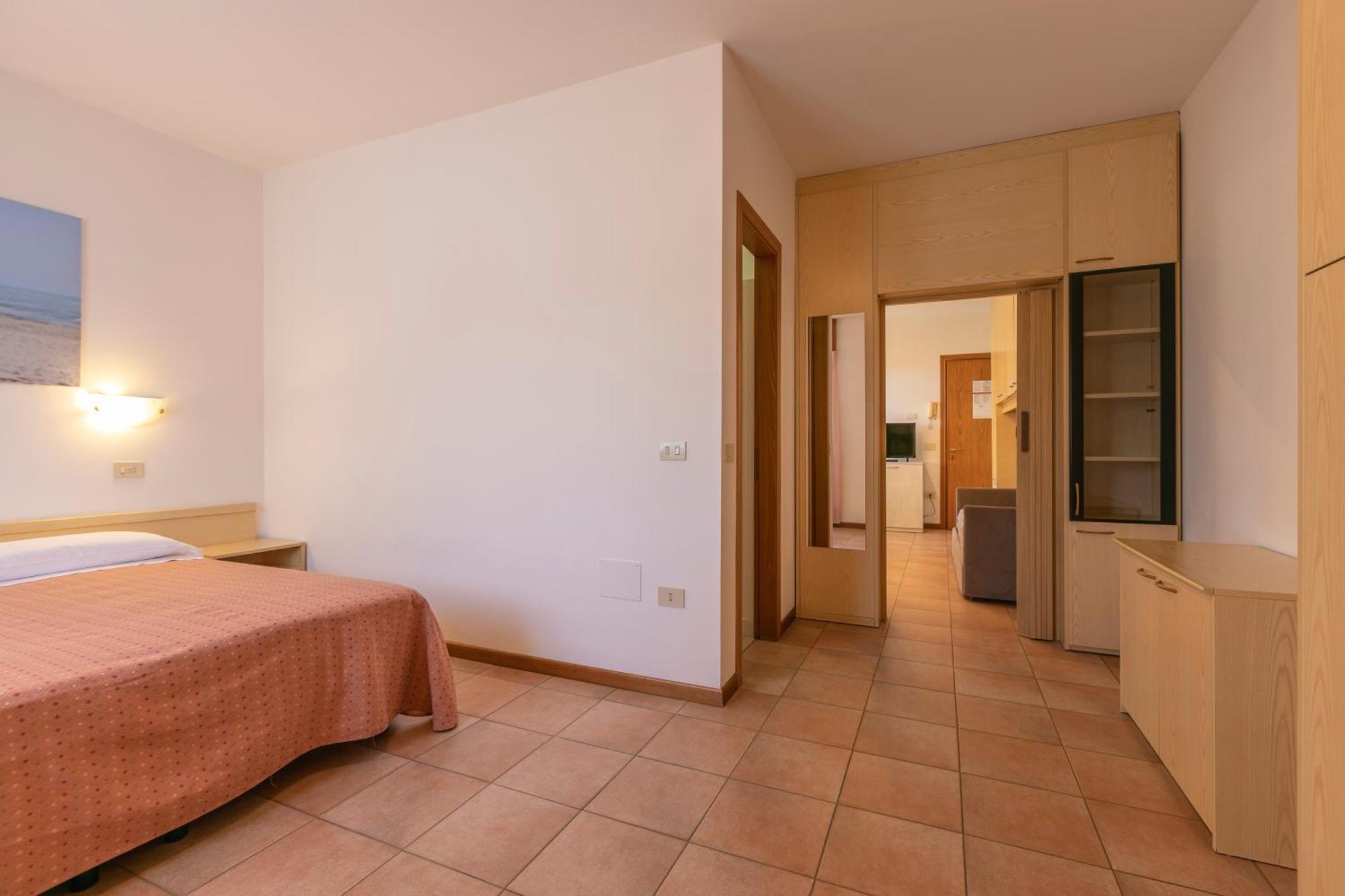 Piccolo Aparthotel *